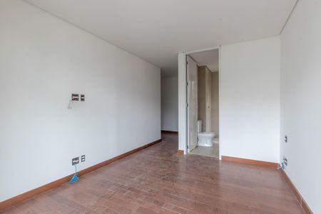 Apartamento à venda com 377m², 4 quartos e 5 vagas Apartamento à venda com 377m², 4 quartos e 5 vagasQuarto 1