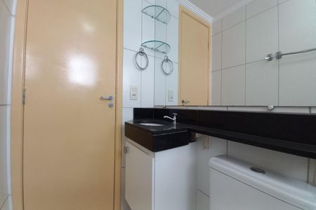 Apartamento à venda com 40m², 2 quartos e 1 vaga Apartamento à venda com 40m², 2 quartos e 1 vagaBanheiro