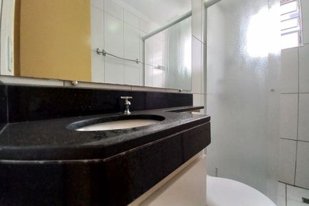 Apartamento à venda com 40m², 2 quartos e 1 vaga Apartamento à venda com 40m², 2 quartos e 1 vagaBanheiro