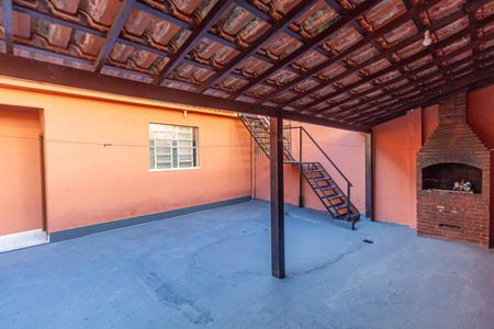 Casa para alugar com 300m², 3 quartos e sem vaga Casa para alugar com 300m², 3 quartos e sem vagaQuintal