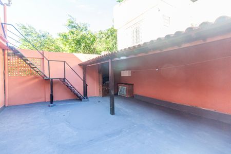 Casa para alugar com 300m², 3 quartos e sem vaga Casa para alugar com 300m², 3 quartos e sem vagaQuintal