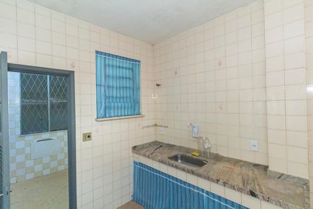 Casa para alugar com 300m², 3 quartos e sem vaga
