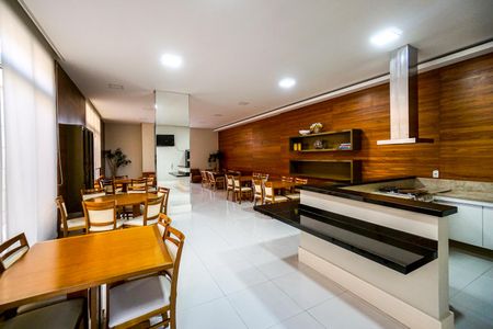 Apartamento à venda com 98m², 3 quartos e 2 vagas Apartamento à venda com 98m², 3 quartos e 2 vagasÁrea comum - Churrasqueira