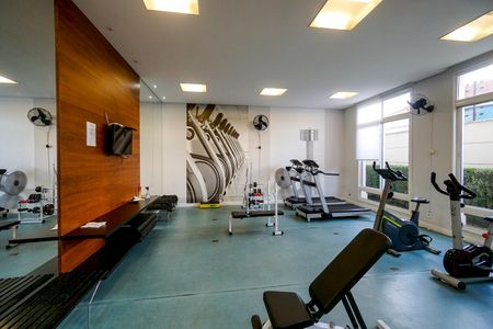 Apartamento à venda com 98m², 3 quartos e 2 vagas Apartamento à venda com 98m², 3 quartos e 2 vagasÁrea comum - Academia
