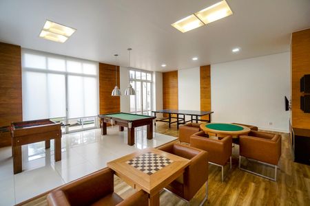 Apartamento à venda com 98m², 3 quartos e 2 vagas Apartamento à venda com 98m², 3 quartos e 2 vagasÁrea comum - Sala de Jogos