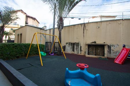 Apartamento para alugar com 80m², 3 quartos e 1 vaga Apartamento para alugar com 80m², 3 quartos e 1 vagaÁrea comum - Playground