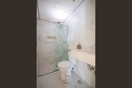 Apartamento à venda com 63m², 2 quartos e 2 vagas Apartamento à venda com 63m², 2 quartos e 2 vagasBanheiro 2