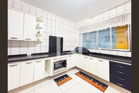 Casa à venda com 360m², 3 quartos e 2 vagas