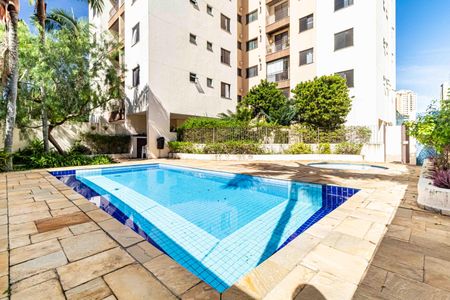 Apartamento à venda com 60m², 2 quartos e 1 vaga Apartamento à venda com 60m², 2 quartos e 1 vagaÁrea comum - Piscina