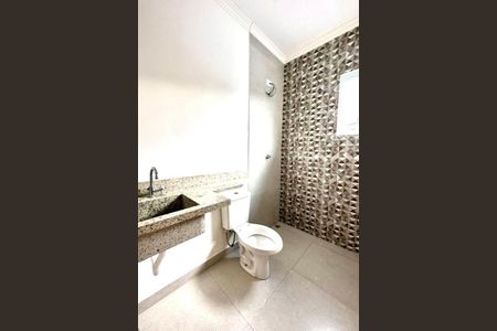 Casa à venda com 110m², 2 quartos e 2 vagas