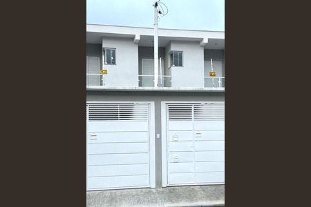 Casa à venda com 110m², 2 quartos e 2 vagas