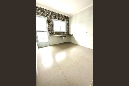 Casa à venda com 110m², 2 quartos e 2 vagas