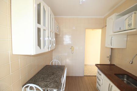 Apartamento à venda com 58m², 2 quartos e 1 vagaCozinha