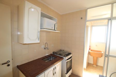 Apartamento à venda com 58m², 2 quartos e 1 vagaCozinha