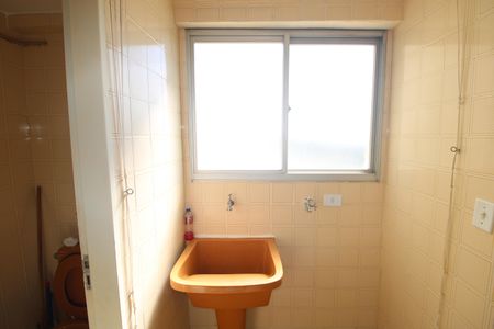 Apartamento à venda com 58m², 2 quartos e 1 vagaÁrea de Serviço