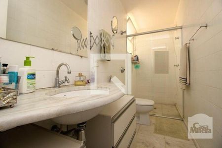 Apartamento à venda com 122m², 3 quartos e 2 vagasBanheiro