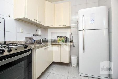 Apartamento à venda com 122m², 3 quartos e 2 vagasCozinha