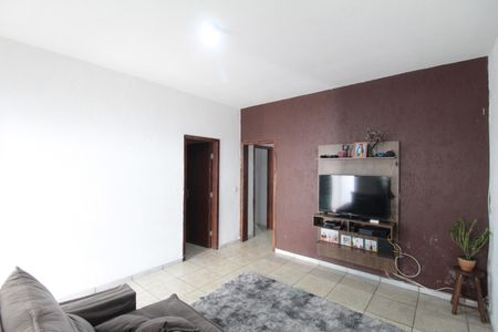 Casa à venda com 180m², 3 quartos e 1 vagaSala