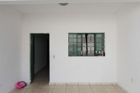 Casa à venda com 180m², 3 quartos e 1 vagaGaragem