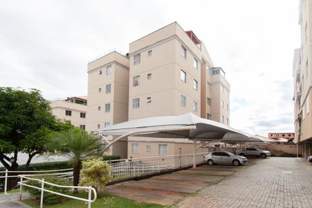 Apartamento à venda com 77m², 3 quartos e 1 vagaFachada 