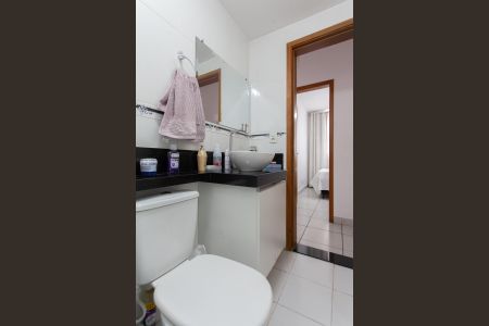 Apartamento à venda com 77m², 3 quartos e 1 vagaBanheiro Social