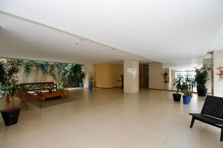 Apartamento à venda com 108m², 3 quartos e 1 vagaHall Social