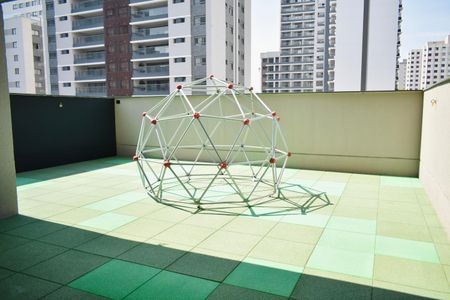 Apartamento à venda com 132m², 3 quartos e 2 vagas Apartamento à venda com 132m², 3 quartos e 2 vagasÁrea comum - Playground
