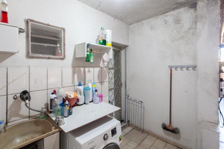 Casa à venda com 240m², 5 quartos e 4 vagasÁrea de Serviço - Casa 2