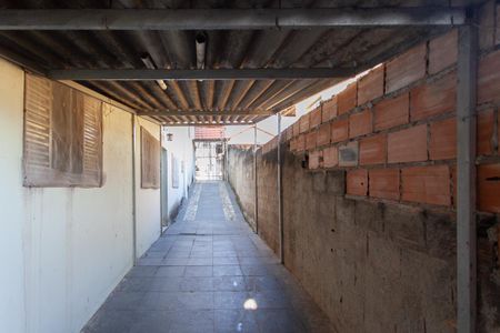 Casa à venda com 240m², 5 quartos e 4 vagasGaragem - Casa 2