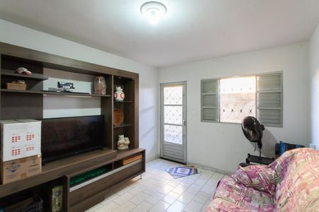 Casa à venda com 240m², 5 quartos e 4 vagasSala - Casa 2