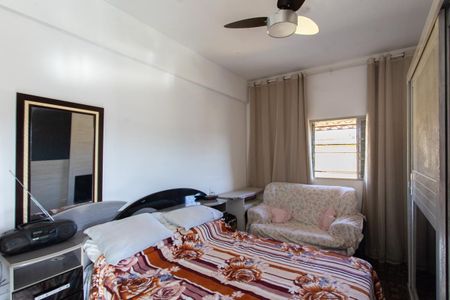 Casa à venda com 240m², 5 quartos e 4 vagasSuíte 2 - Casa 1