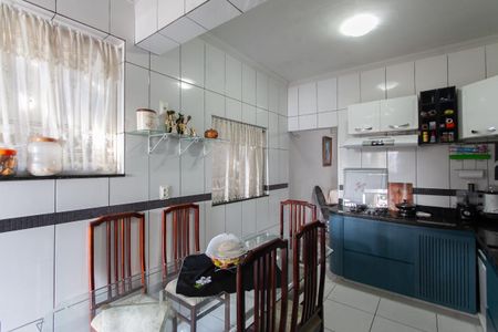 Casa à venda com 240m², 5 quartos e 4 vagasCozinha - Casa 1