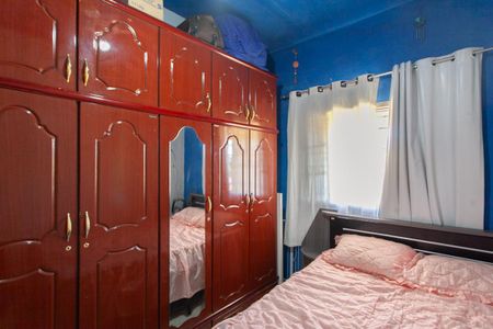 Casa à venda com 240m², 5 quartos e 4 vagasSuíte 1 - Casa 1