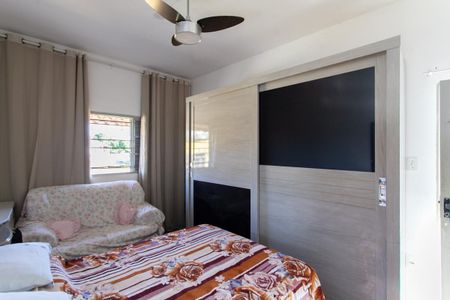 Casa à venda com 240m², 5 quartos e 4 vagasSuíte 2 - Casa 1