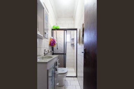 Casa à venda com 240m², 5 quartos e 4 vagasBanheiro da Suíte 1 - Casa 1