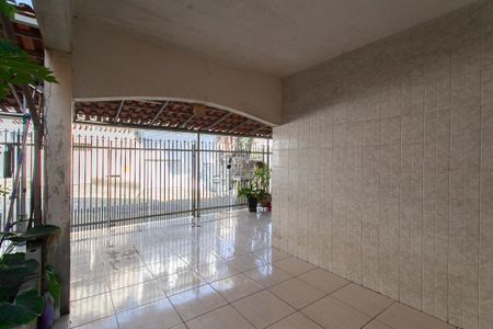 Casa à venda com 240m², 5 quartos e 4 vagasGaragem - Casa 1