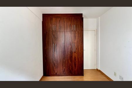 Apartamento à venda com 120m², 3 quartos e 2 vagasQuarto 1