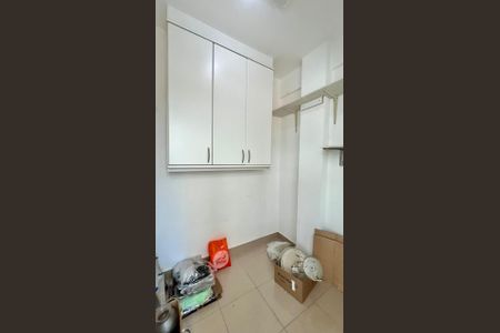 Apartamento à venda com 120m², 3 quartos e 2 vagasQuarto de Serviço