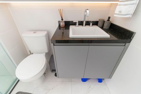 Apartamento à venda com 78m², 2 quartos e 1 vagaBanheiro da Suíte