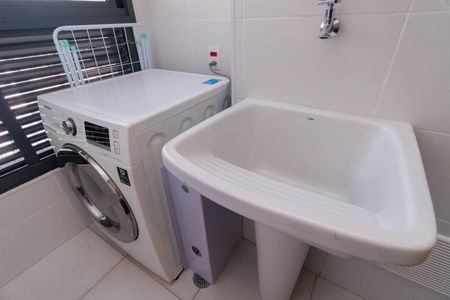 Apartamento à venda com 78m², 2 quartos e 1 vagaÁrea de Serviço