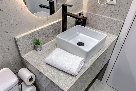 Apartamento para alugar com 39m², 2 quartos e sem vagaBanheiro