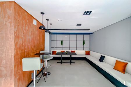 Apartamento para alugar com 39m², 2 quartos e sem vagaÁrea comum - Salão de festas