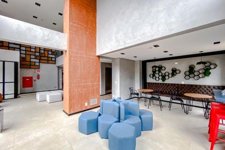 Apartamento para alugar com 39m², 2 quartos e sem vagaÁrea comum - Salão de festas