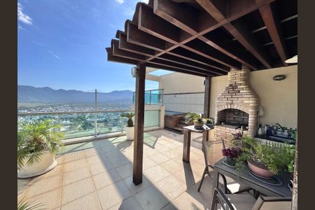 Apartamento à venda com 171m², 2 quartos e 2 vagasTerraço