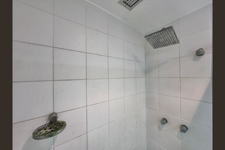 Apartamento à venda com 171m², 2 quartos e 2 vagasSuíte 2 - Banheiro