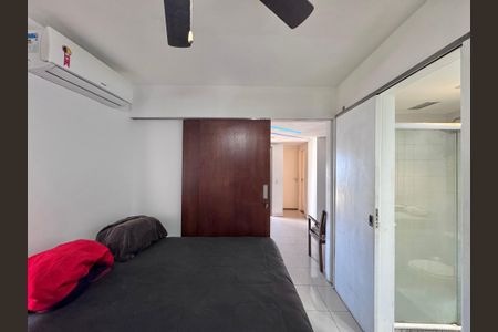 Apartamento à venda com 171m², 2 quartos e 2 vagasSuíte 2