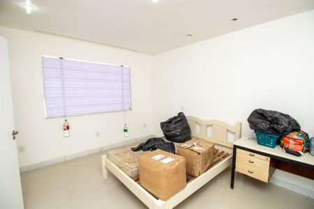 Casa de condomínio à venda com 320m², 5 quartos e 1 vaga Casa de condomínio à venda com 320m², 5 quartos e 1 vagaSuíte 4