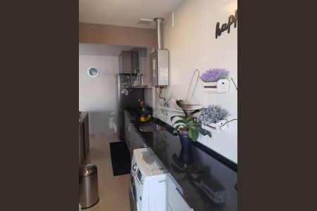 Apartamento à venda com 64m², 2 quartos e 1 vaga