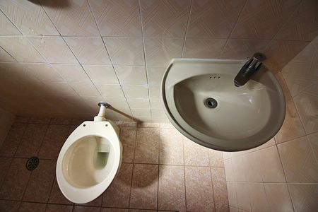 Casa para alugar com 308m², 3 quartos e 5 vagasBanheiro de serviço