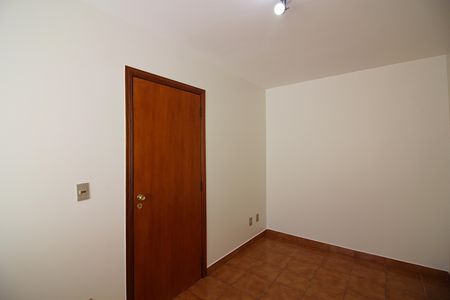 Casa para alugar com 308m², 3 quartos e 5 vagasHome office